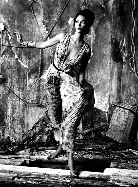 VOGUE Magazine Italia July 2010 CHRISTY TURLINGTON Dioni Tabbers MARIA