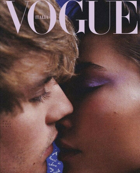 女性情報誌 Vogue Italia Magazine October 2020 Hailey & Justin Bieber VOGUE Magazine Italia October 2020 HELMUT 2 cov