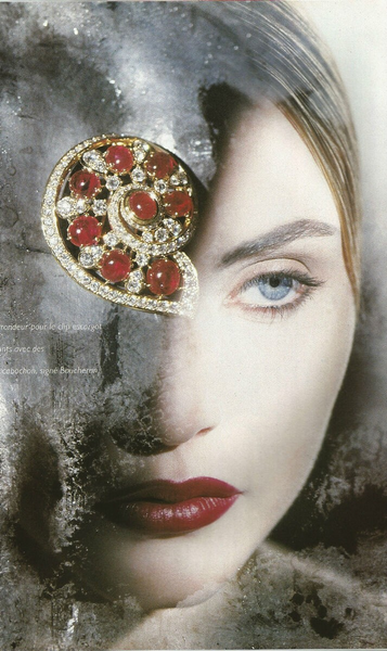 VOGUE Magazine Paris December 1991 ANTONI TAPIES Claudia Mason NADJA A