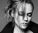 VOGUE_Magazine_Germany_December_2017