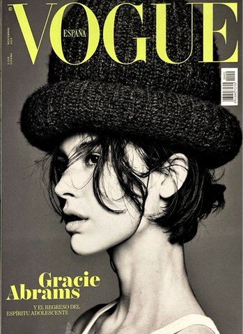 GRACIE ABRAMS Maria Khan VOGUE Magazine Spain November 2025 - magazinecult