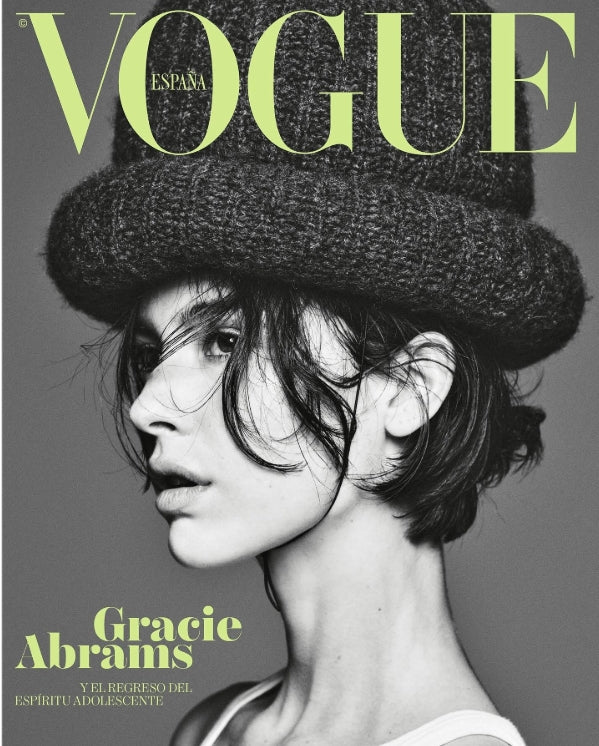 GRACIE ABRAMS Maria Khan VOGUE Magazine Spain November 2025 NEW