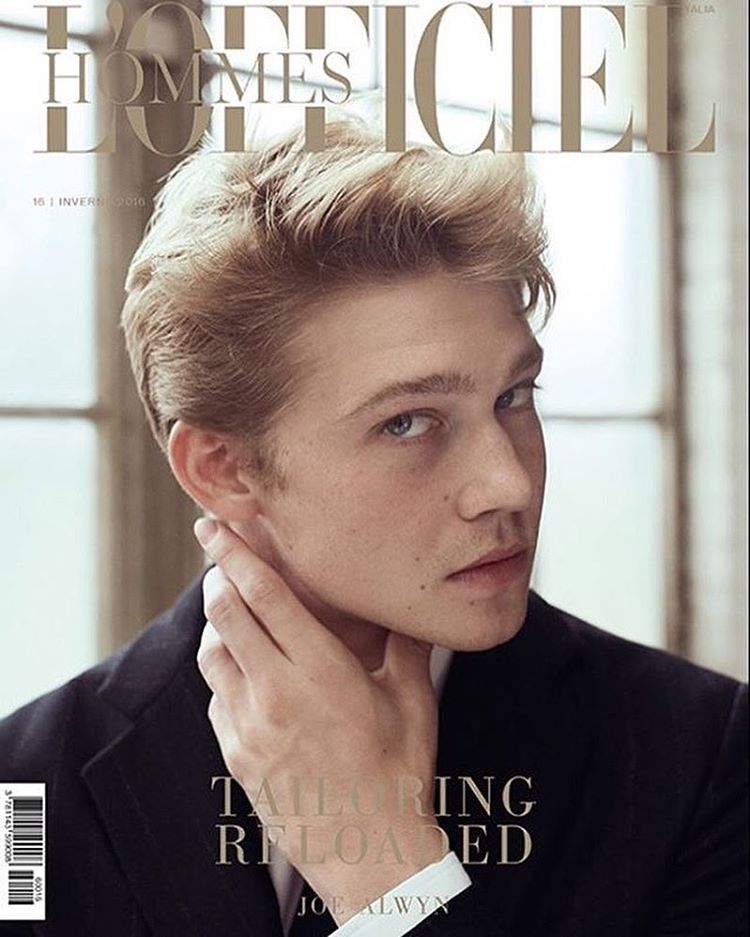 L'OFFICIEL HOMMES Magazine Italia Winter 2016 JOE ALWYN