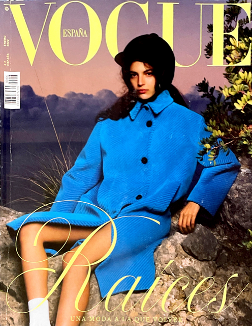 VOGUE Spain Magazine January 2022 AFRICA GARCIA Georgia Palmer PAULA BADOSA