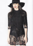 VOGUE Brazil Magazine April 2012 ROSIE HUNTINGTON WHITELEY Daniela Lopes MARINA DOCIATTI